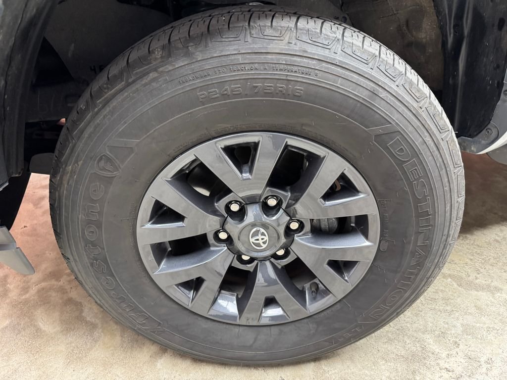 Used 2023 Silver Toyota SR5 image 31