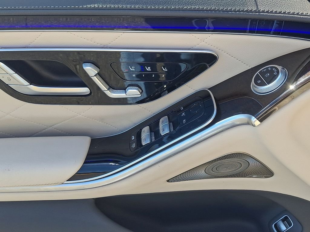 Certified Used 2022 MANUFAKTUR Kalahari Gold Mercedes-Benz S 500 image 12