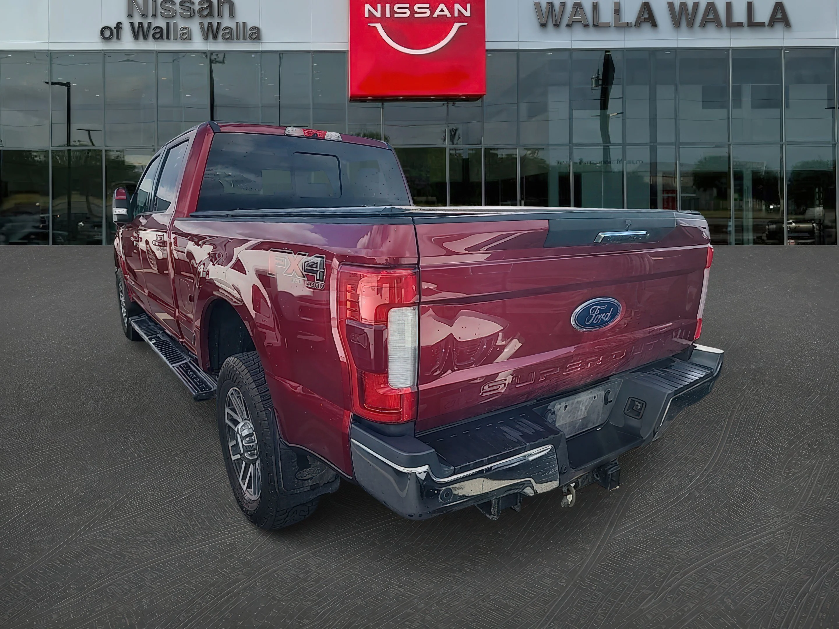 Used 2019 Ruby Red Tinted Clearcoat Ford LARIAT  FX4 image 3