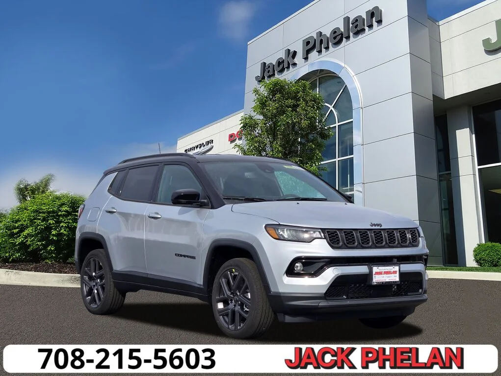 New 2026 Silver Zynith Metallic Clear-Coat Exterior Paint Jeep Limited image 1
