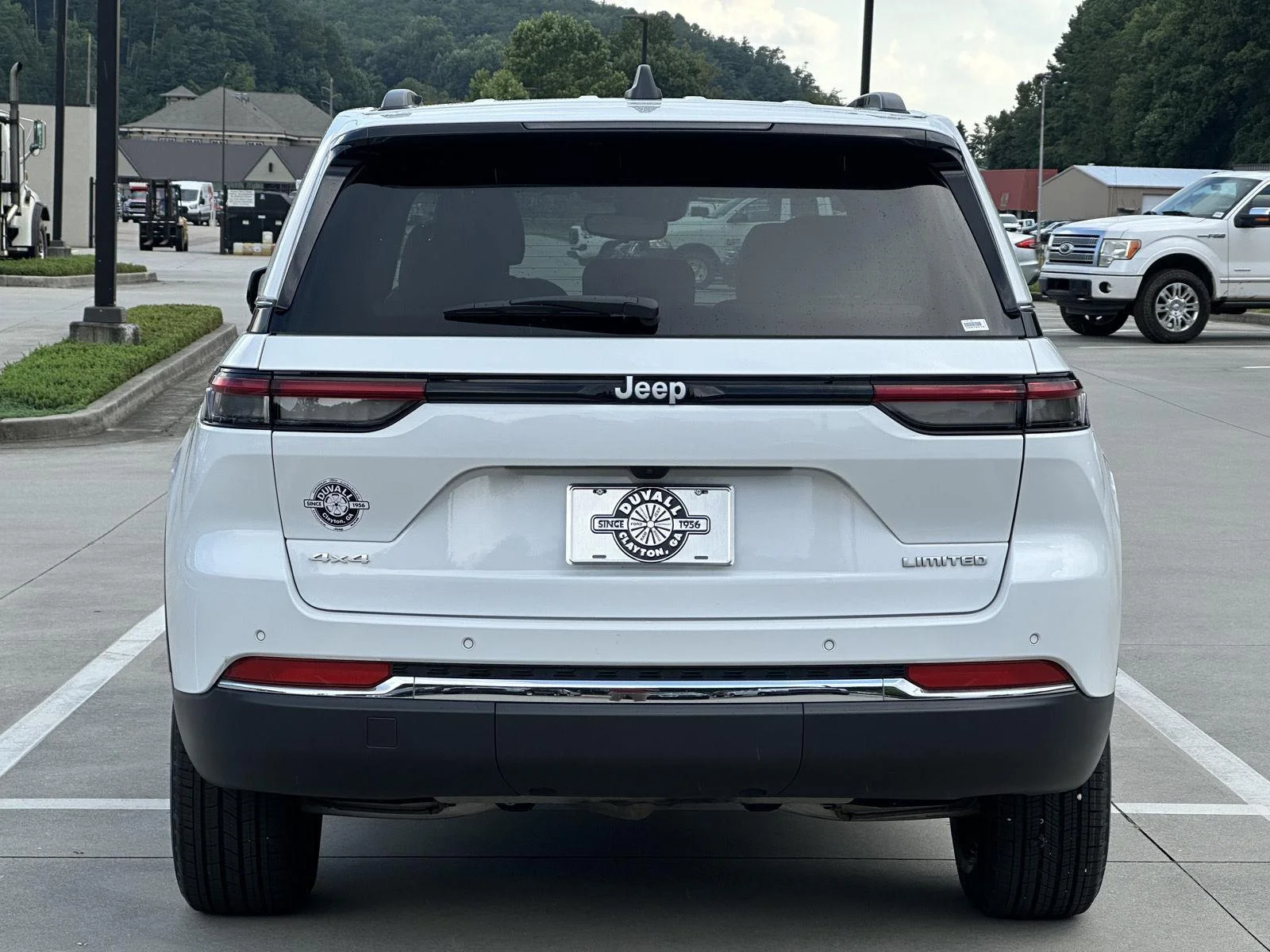 Used 2024 Bright White Clearcoat Jeep Limited image 6