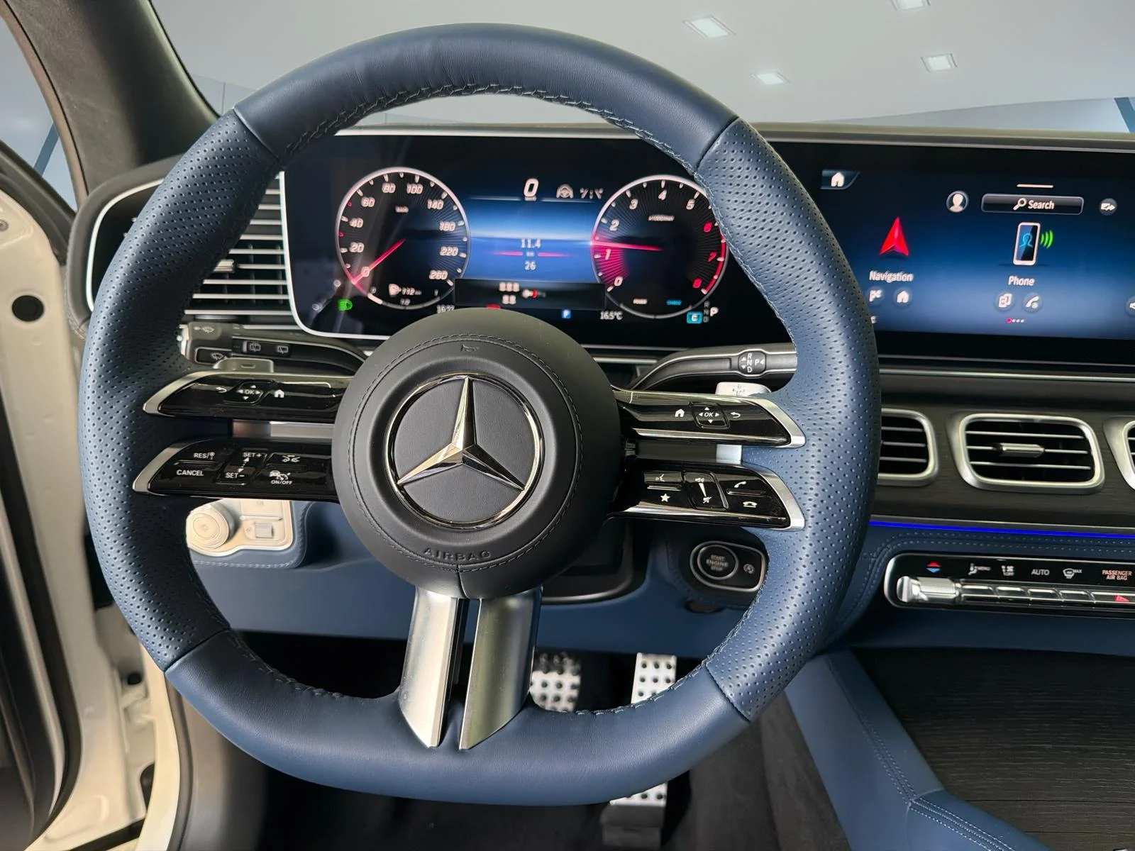 New 2026 White Mercedes-Benz Gls 450 4matic Suv image 16