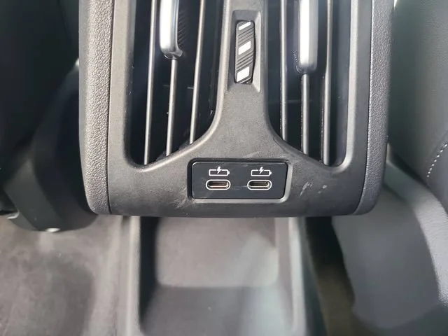 Used 2023 Blue BMW xDrive28i image 16