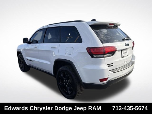 Used 2019 White Jeep Laredo image 6