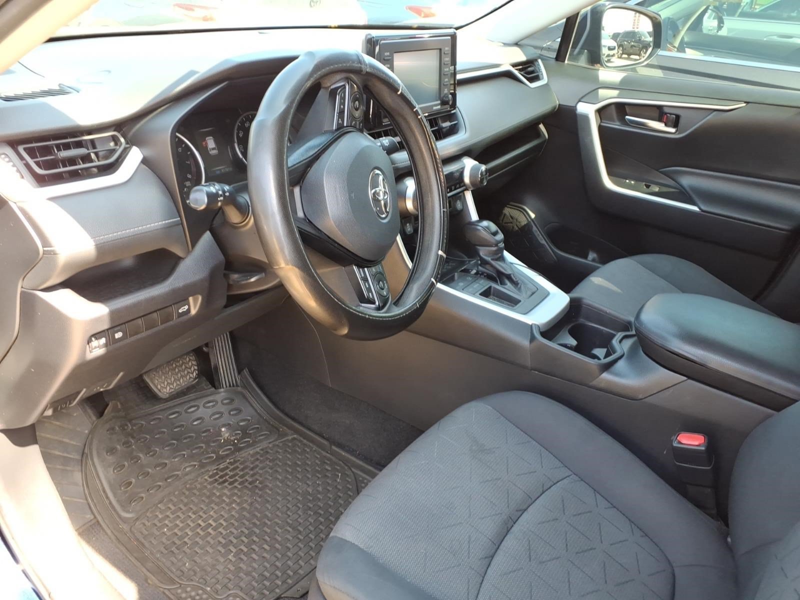 Used 2020 BLUEPRINT Toyota XLE image 2