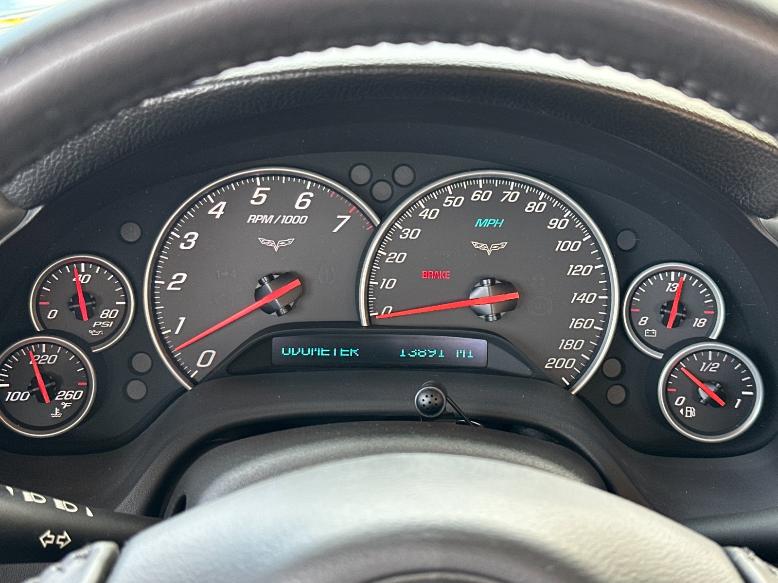 Used 2005 Black Chevrolet Base image 21