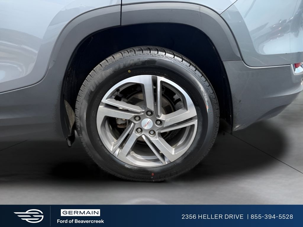 Used 2020 Steel Metallic GMC SLT image 13