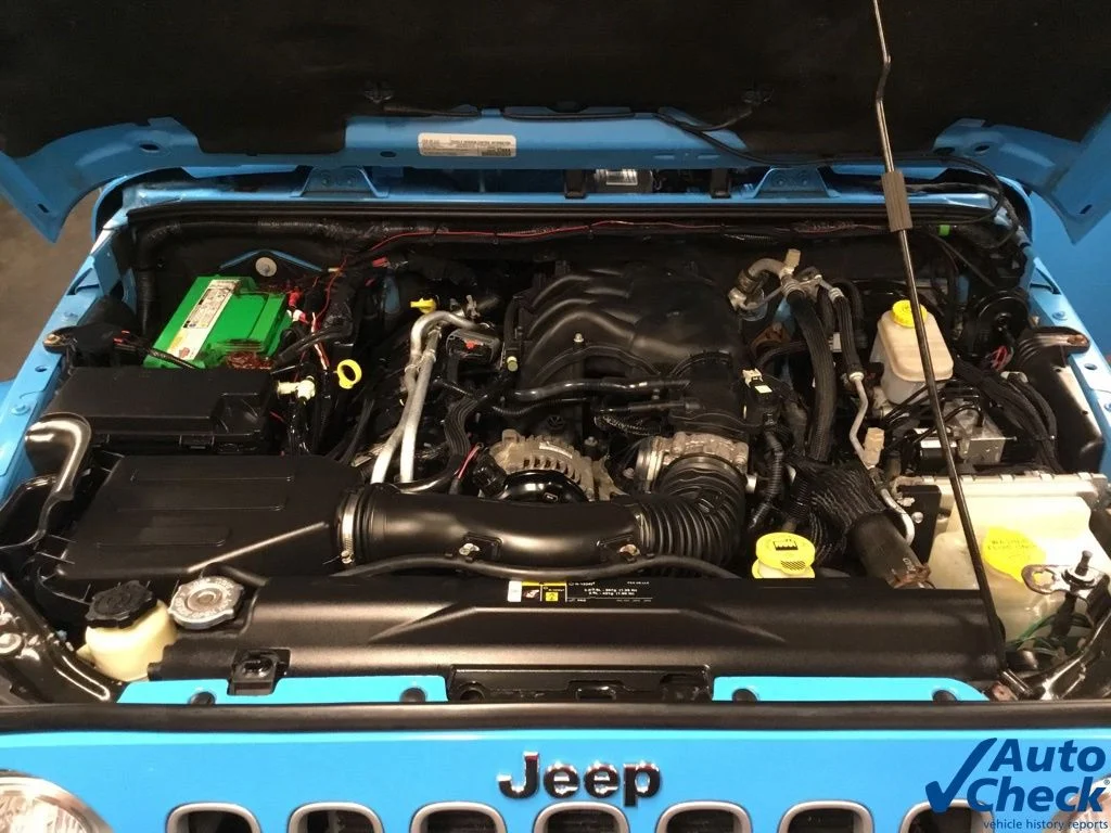 Used 2018 Blue Jeep Unlimited Sahara image 43