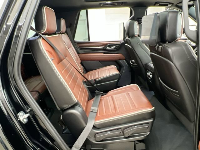 2023 GMC Yukon Denali Ultimate - Photo 17