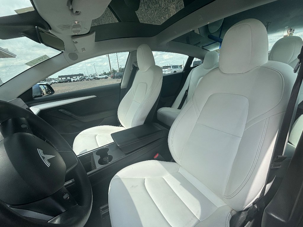 Used 2023 Deep Blue Metallic Tesla Long Range image 9