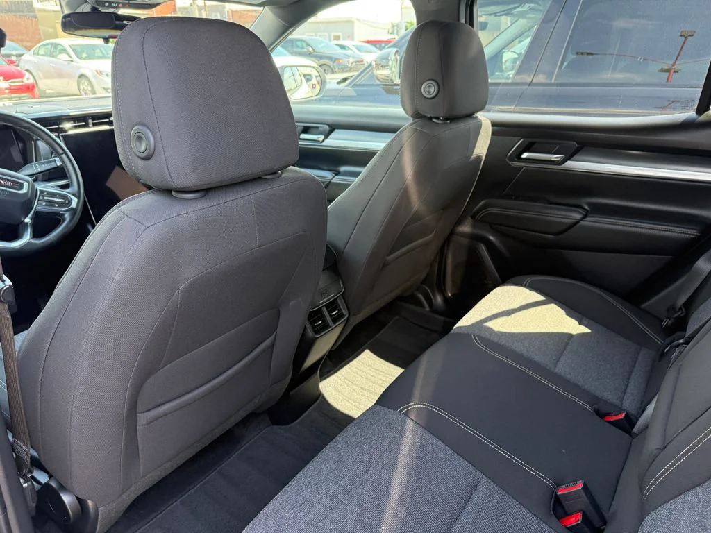Used 2026 White GMC Elevation image 14