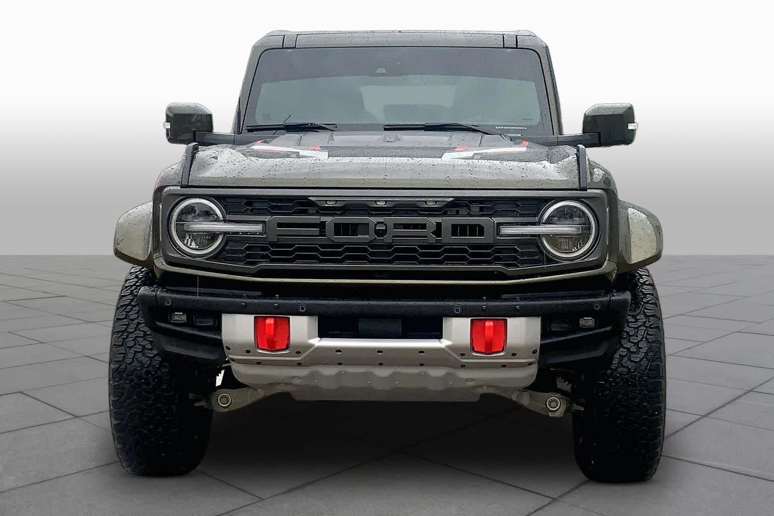 Used 2025 Shelter Green Metallic Ford Raptor image 8