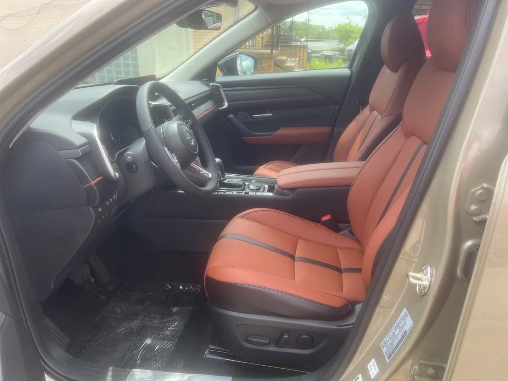 New 2026 Beige/tan Mazda 2.5 Turbo Meridian Edition image 12