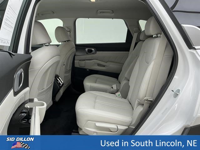 Used 2023 Snow White Pearl Kia SX Prestige image 19