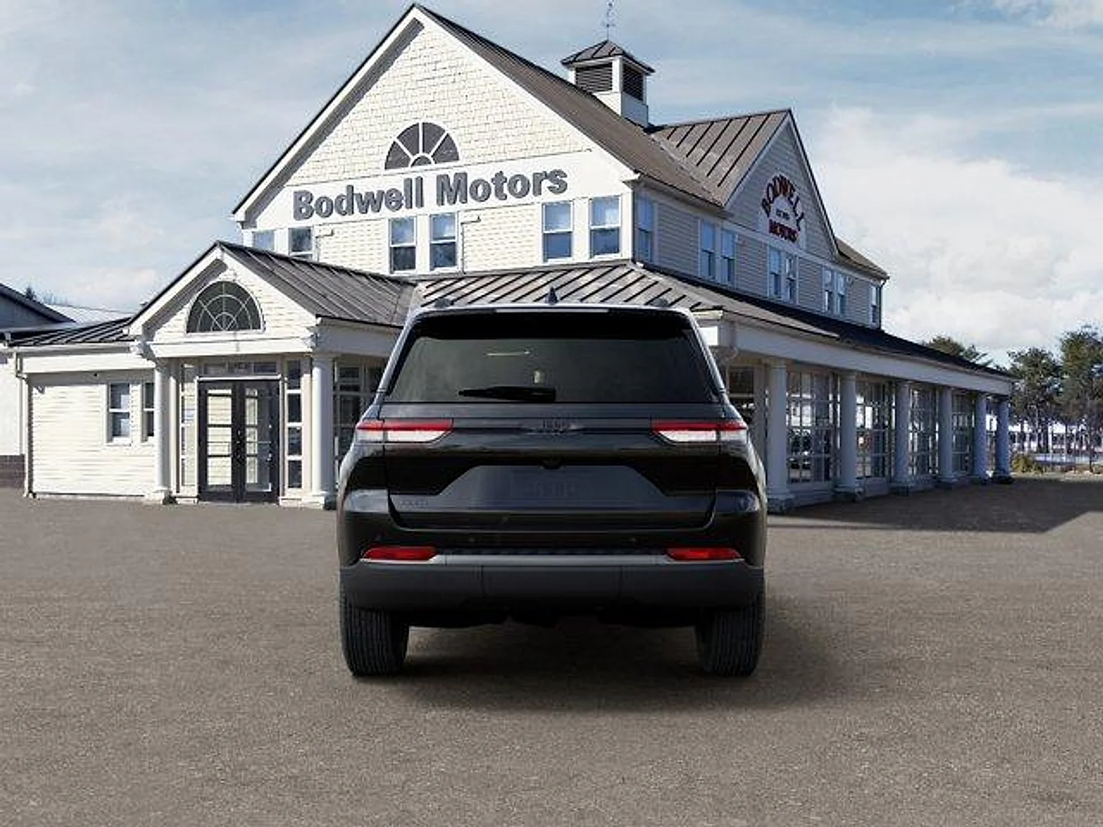 New 2026 Diamond Black Crystal Pearl-Coat Exterior Paint Jeep Altitude 4x4 image 7