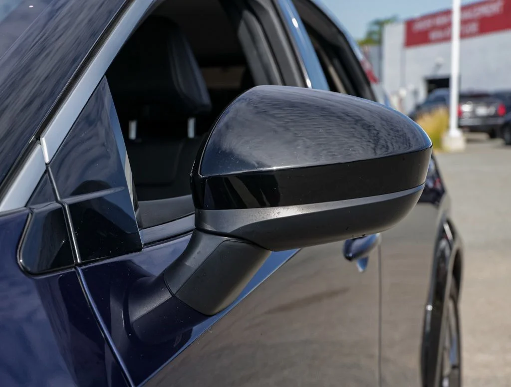 Used 2023 Blue Nissan ENGAGE image 11