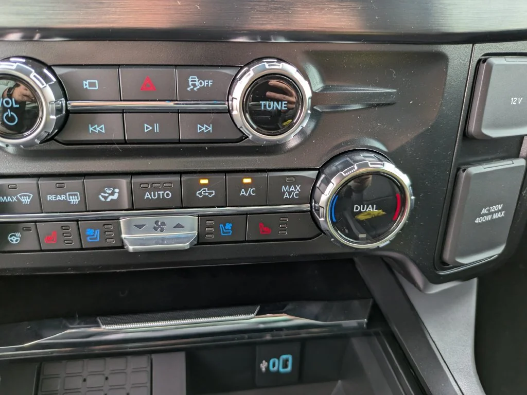 New 2026 Avalanche Ford F-250® Lariat® image 26