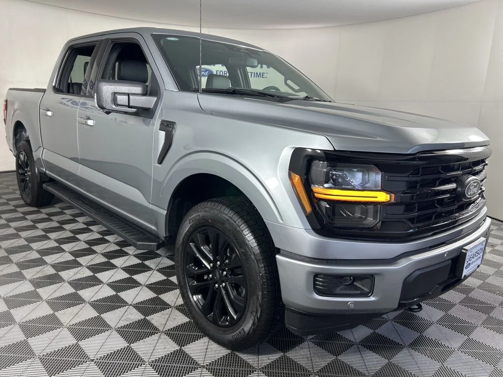 2026 Ford F-150 XLT - Photo 4