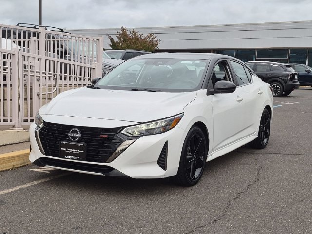 Certified Used 2024 White Nissan SR image 2