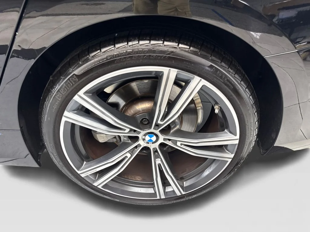 Used 2023 Black BMW 330i image 84