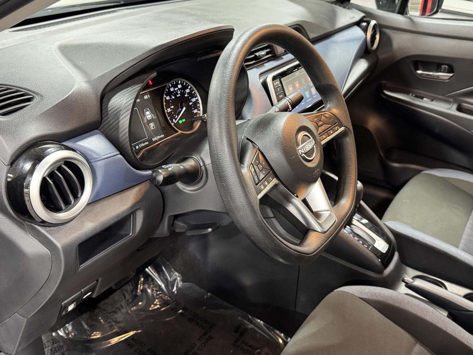 2025 Nissan Versa Sedan SV - Photo 22