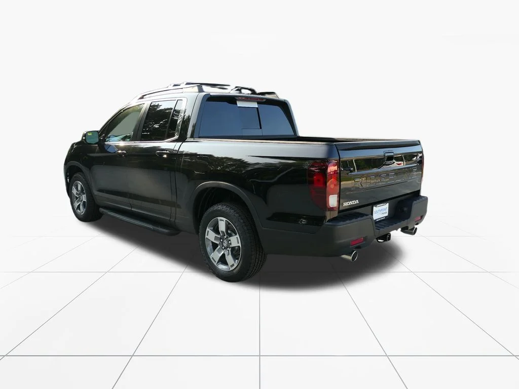 New 2026 Crystal Black Pearl Honda RTL image 6