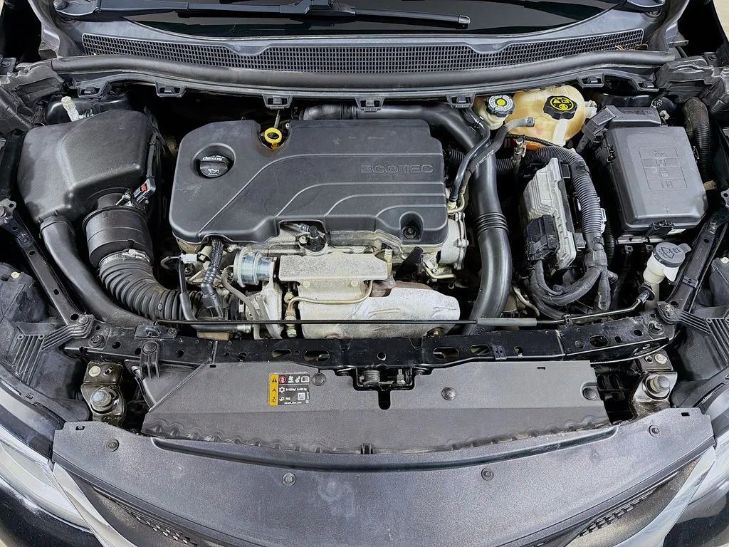 Used 2019 Black Chevrolet LS image 24