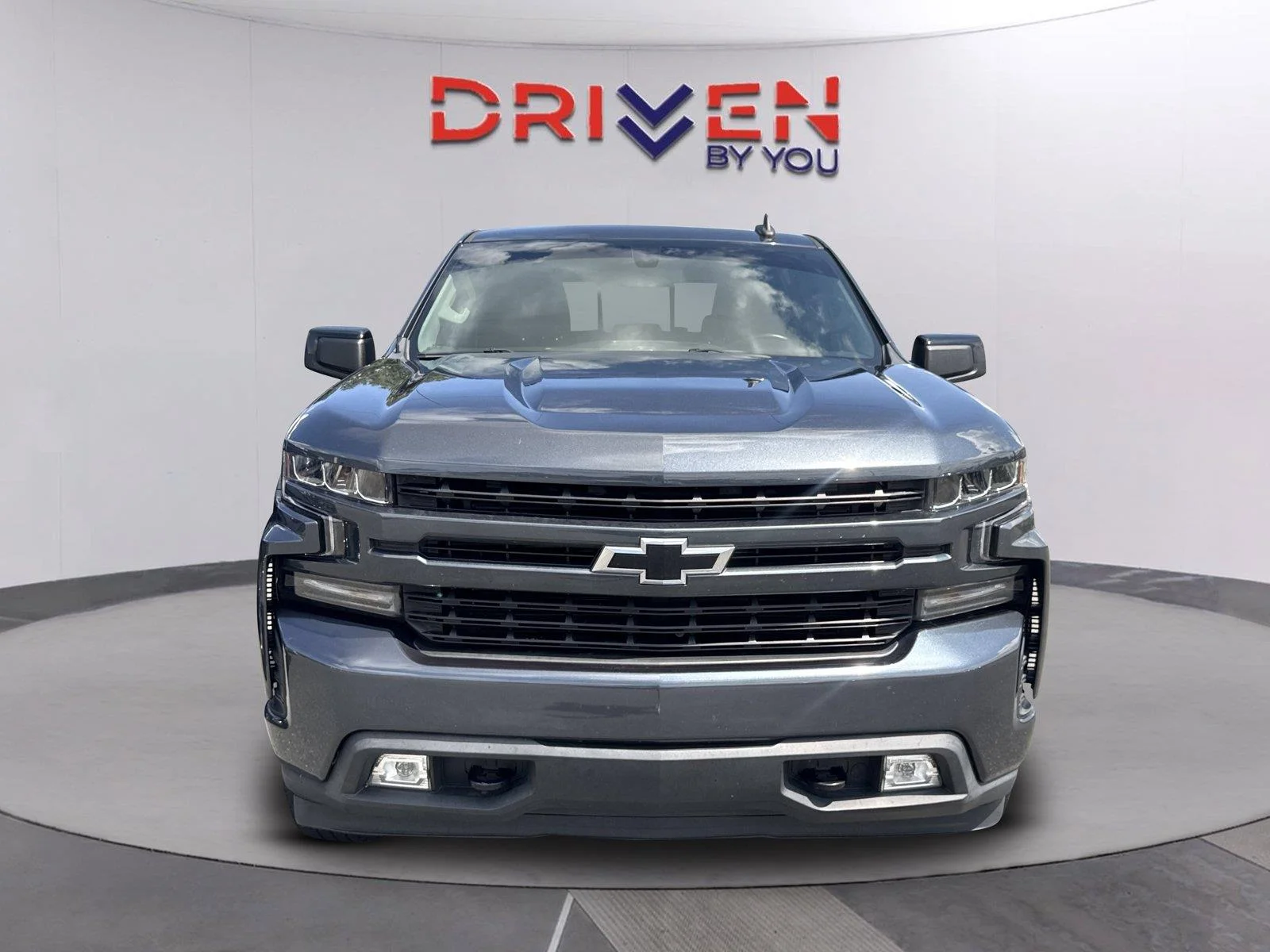 Used 2021 SHADOW GRAY METALLIC Chevrolet RST image 9