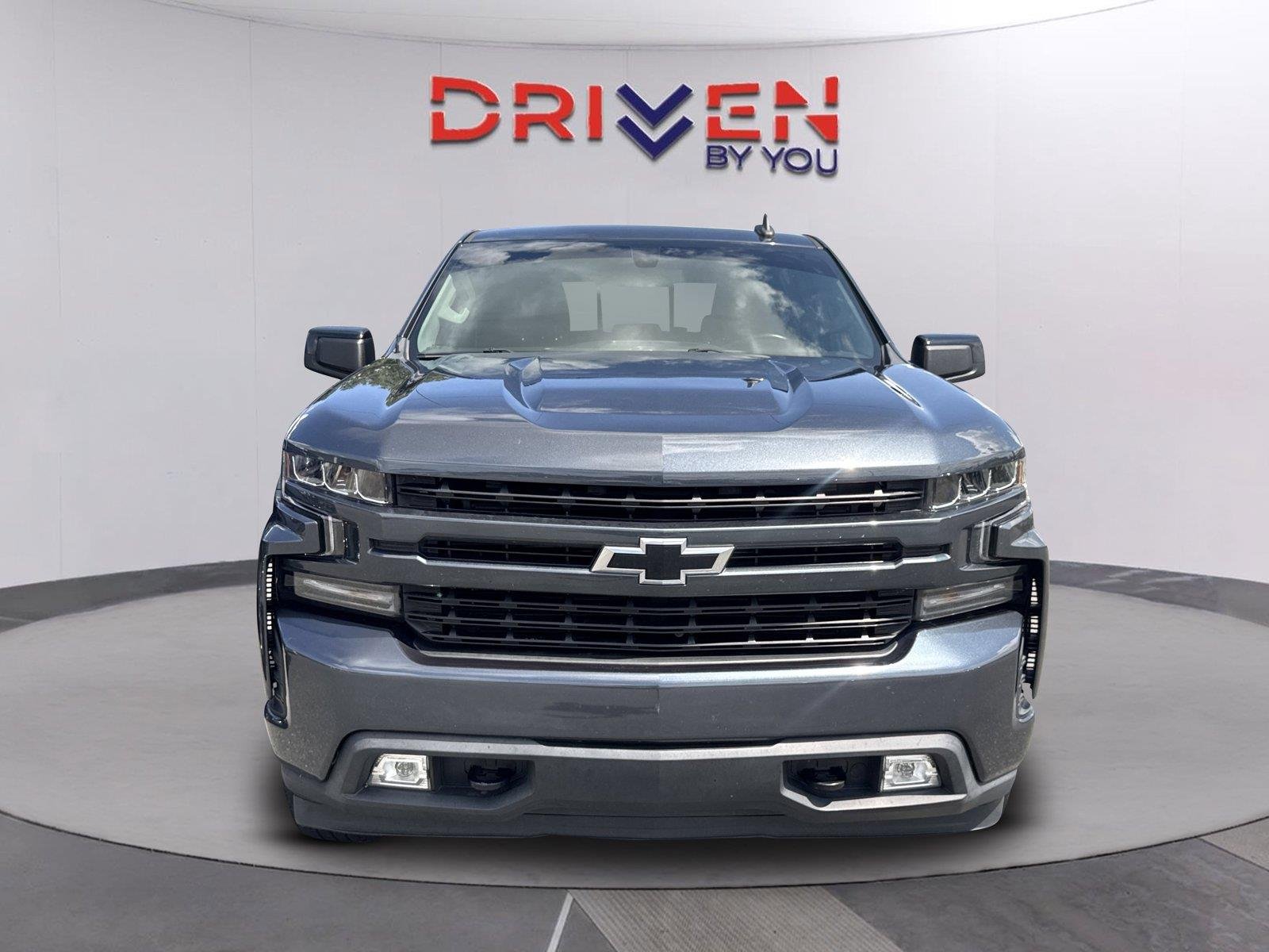 Used 2021 SHADOW GRAY METALLIC Chevrolet RST image 9