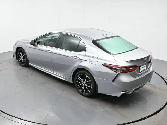 Used 2022 Celestial Silver Toyota SE image 35