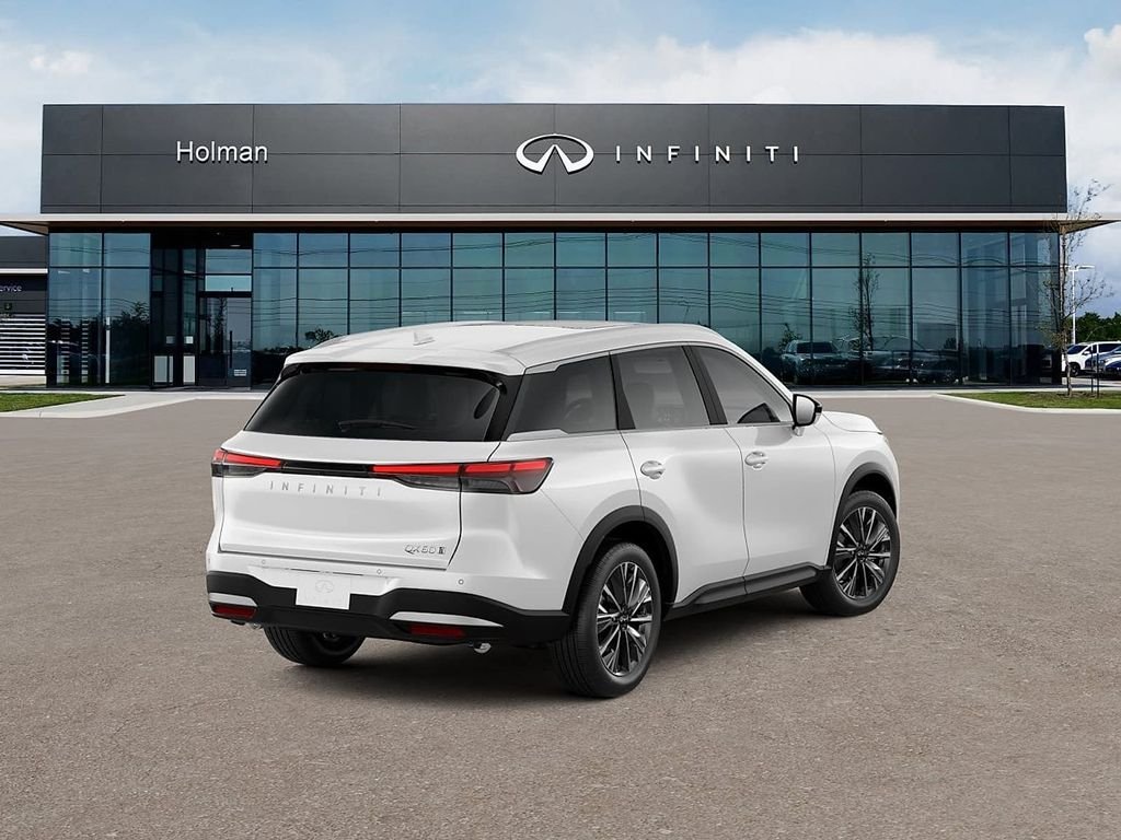 New 2027 RADIANT WHITE INFINITI Luxe AWD image 5