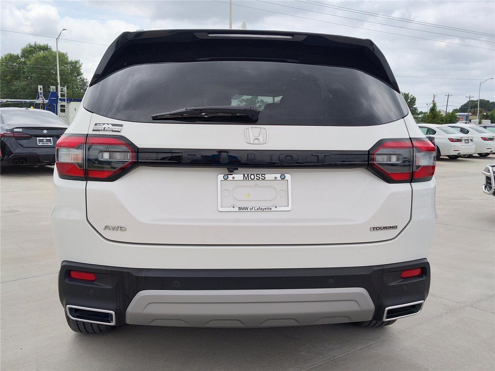 Used 2025  Honda Touring image 5
