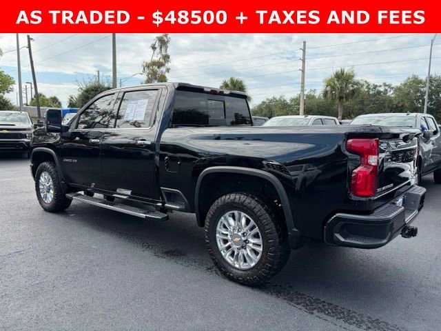 Used 2022 Black Chevrolet High Country image 4