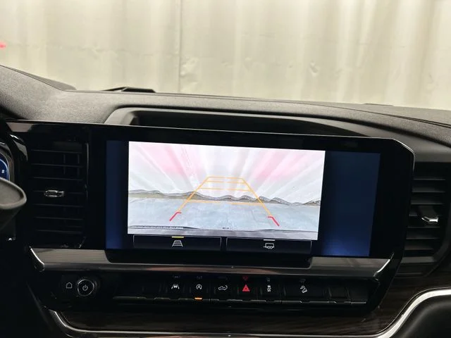 Used 2023 Gray Chevrolet LT image 17