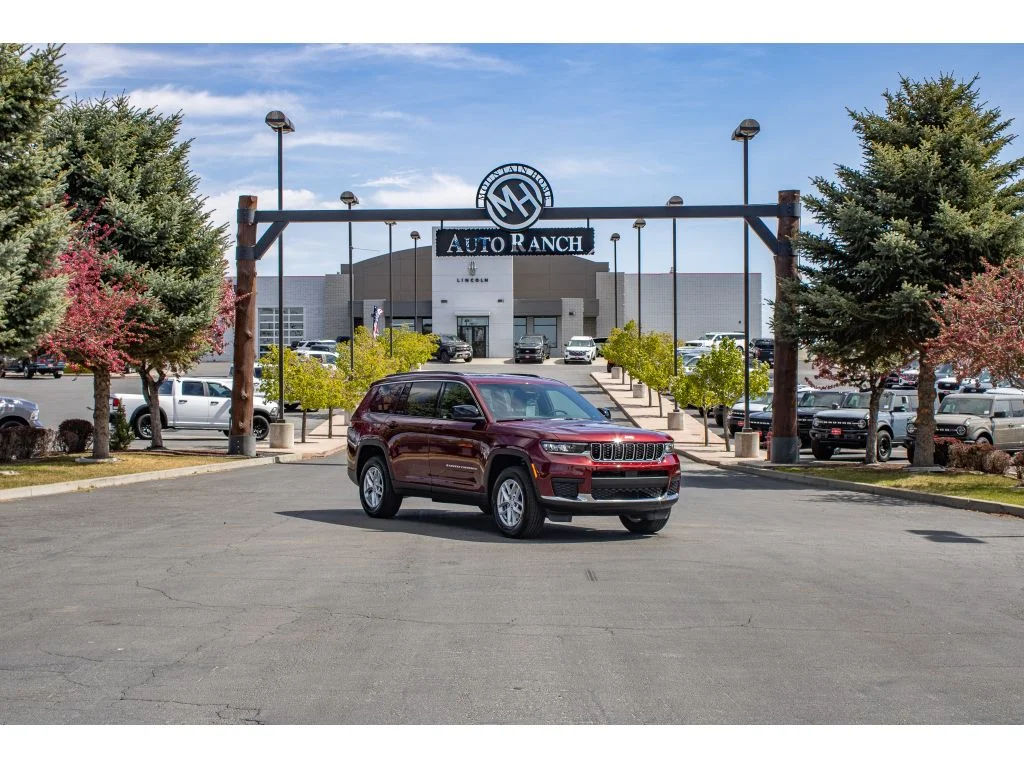 2026 Jeep Grand Cherokee L Laredo X 4x4's photo