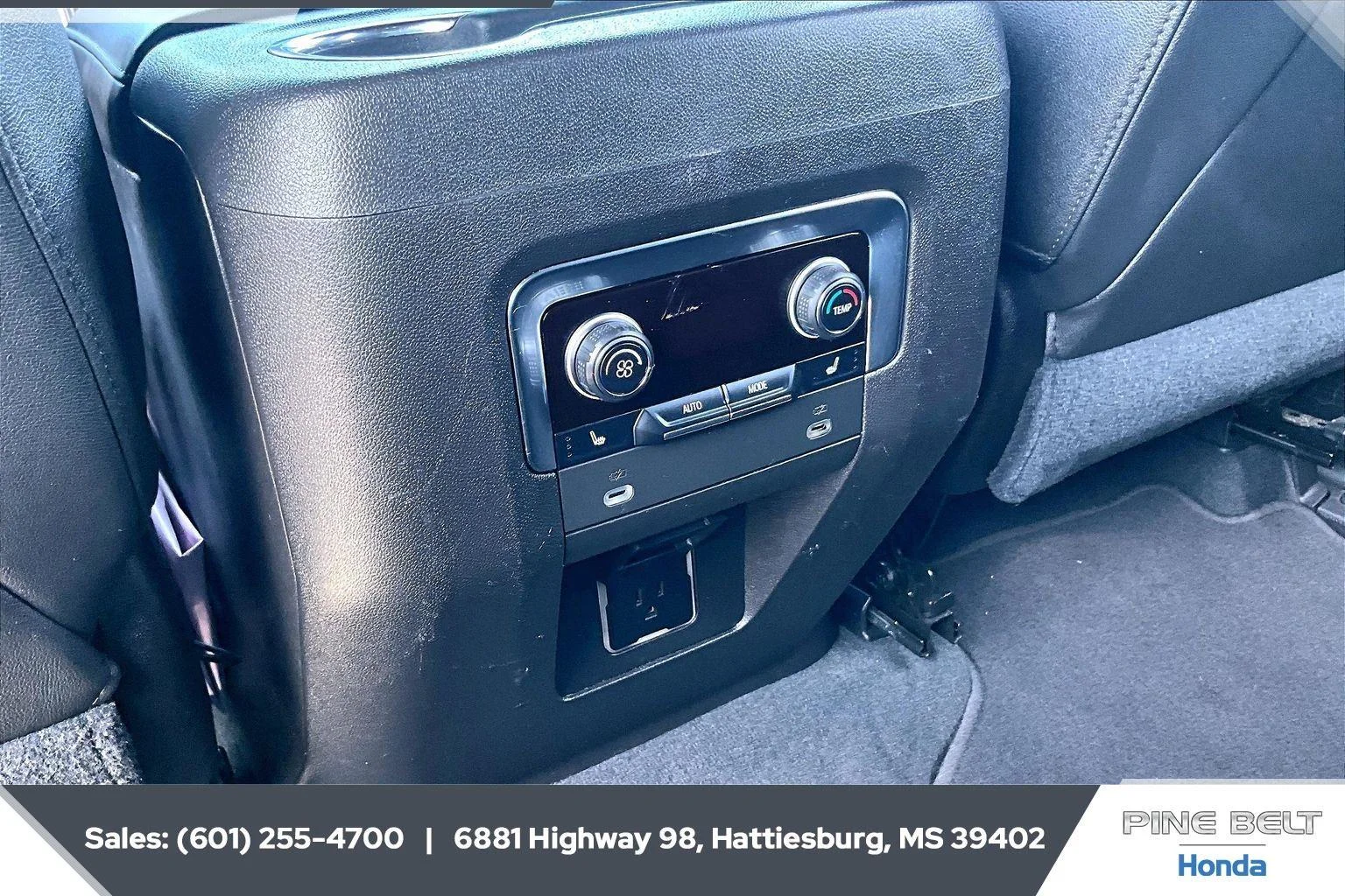 Used 2021 Black Chevrolet Z71 image 25