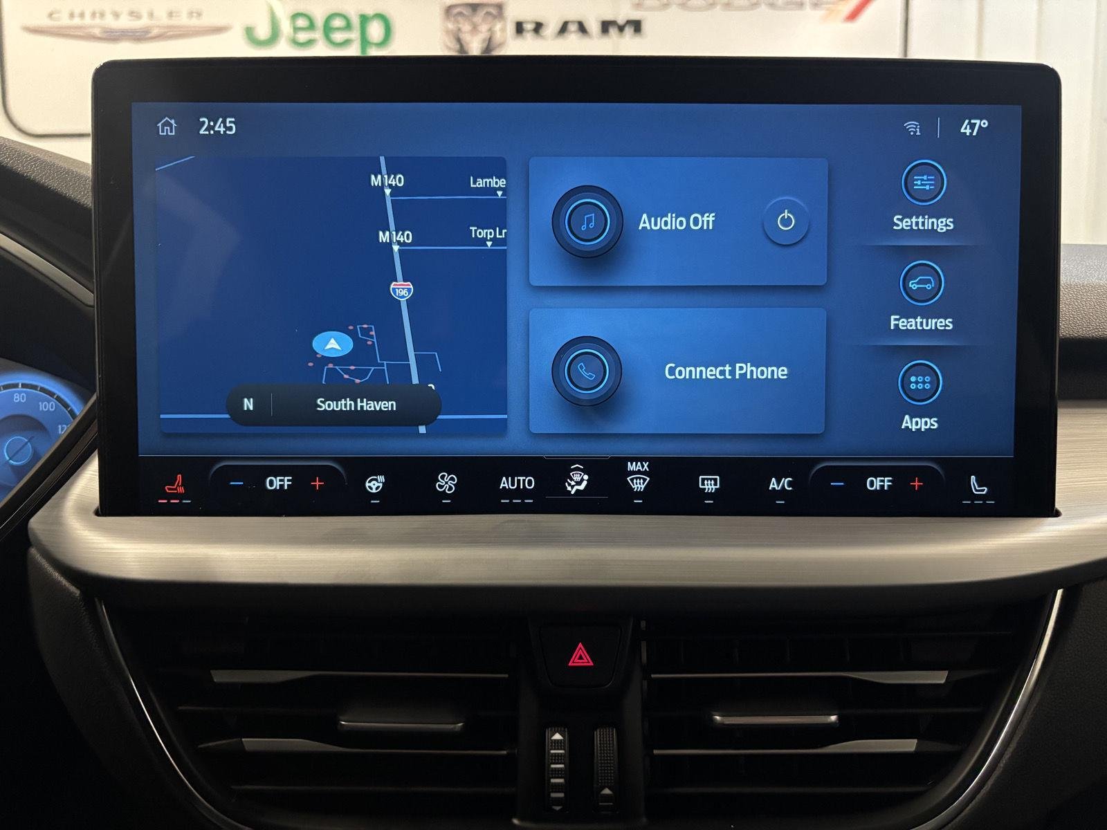 Used 2025 Carbonized Gray Metallic Ford Platinum image 18