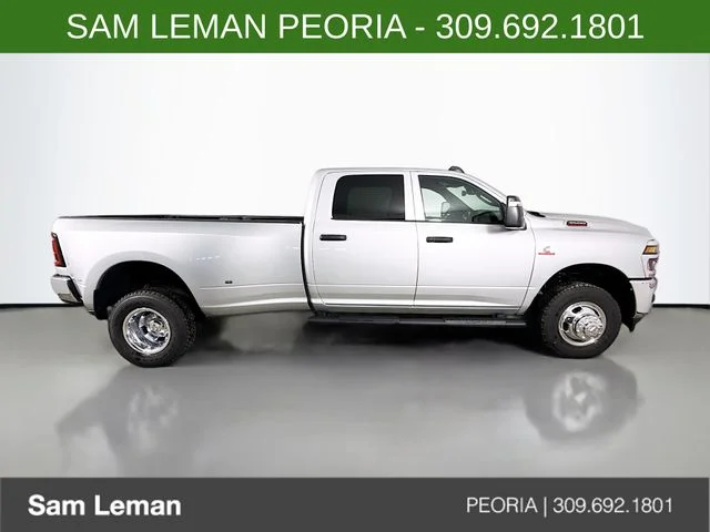 New 2026 Silver Ram Tradesman image 8