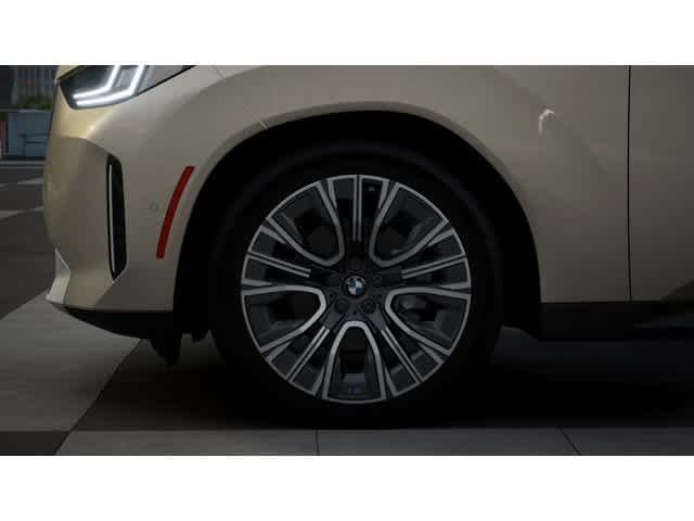 New 2026 Dune Grey Metallic BMW 30 xDrive image 7