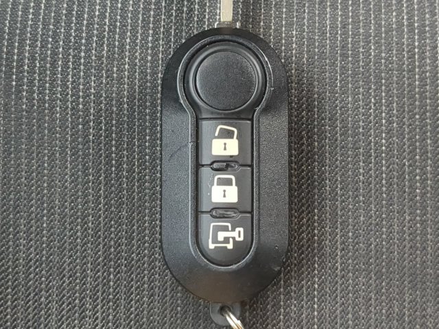 Used 2020 Gray Ram SLT image 32