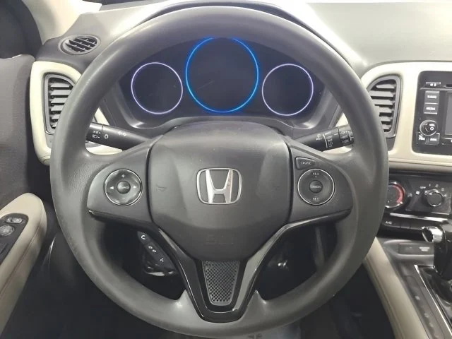 Certified Used 2021 Lunar Silver Metallic Honda LX image 21