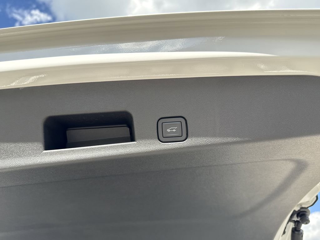 2026 GMC Acadia Elevation - Photo 36