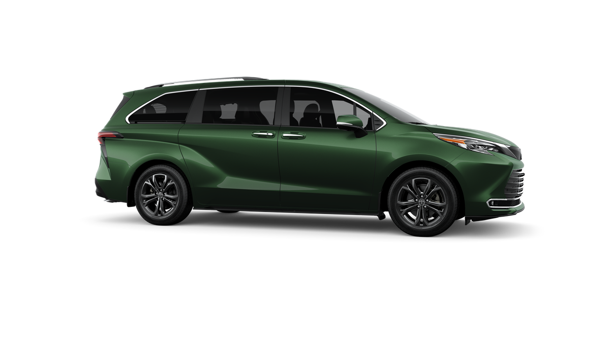 New 2026 Cypress Toyota Platinum image 13
