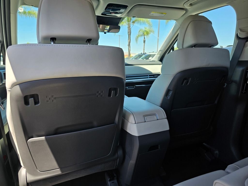 New 2026 White Hyundai SEL image 21