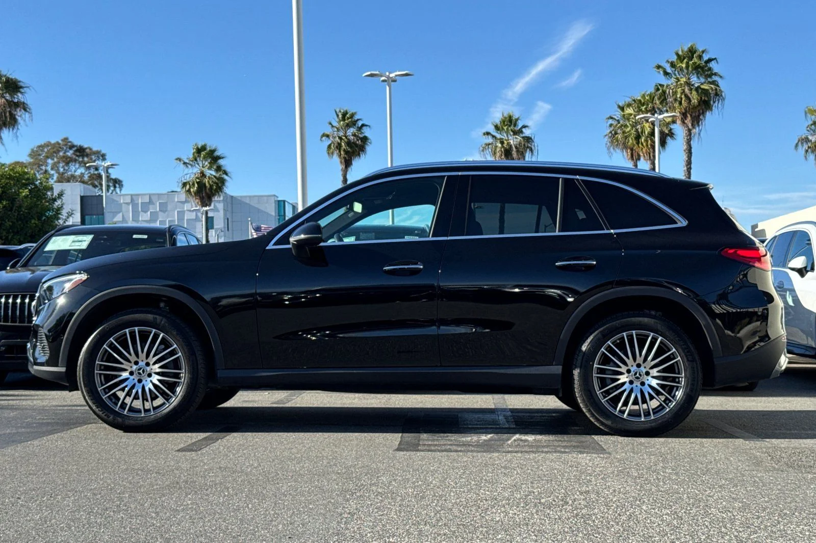 Certified Used 2025 Black Mercedes-Benz GLC 300 image 7