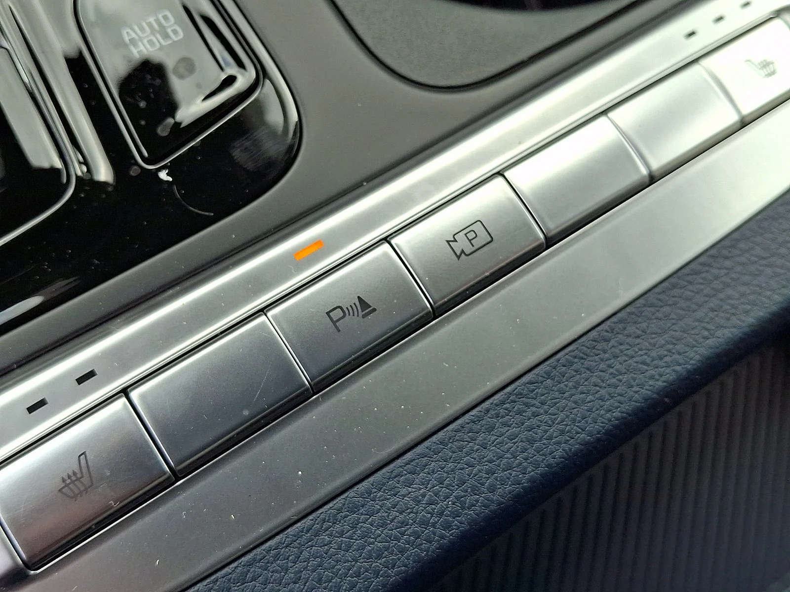 New 2026 White Kia EX image 23