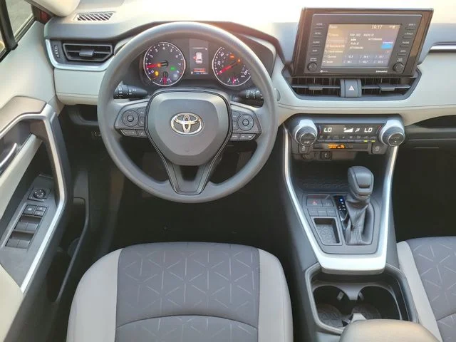 Used 2020 Red Toyota XLE image 14