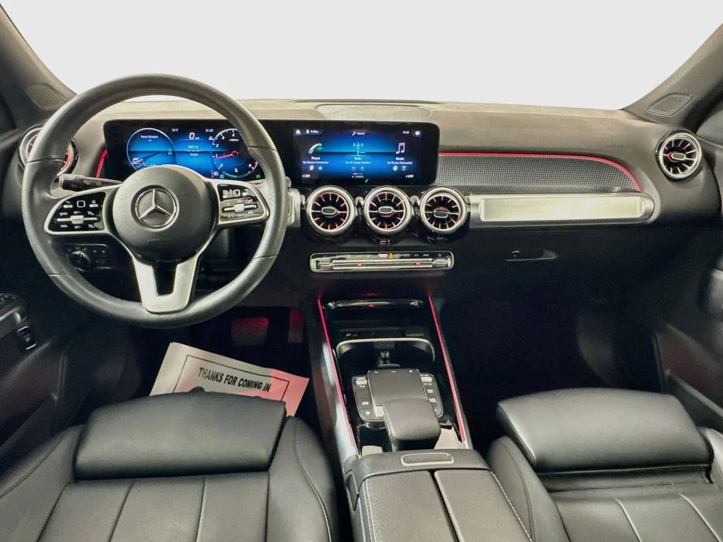 Used 2023 Night Black Mercedes-Benz GLB 250 image 27