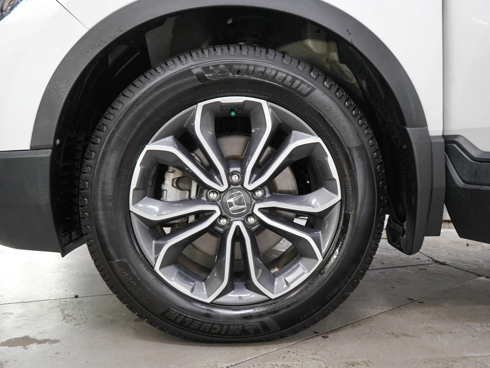 Used 2022 Platinum White Pearl Honda 5D WAGON HYBRID EX image 30