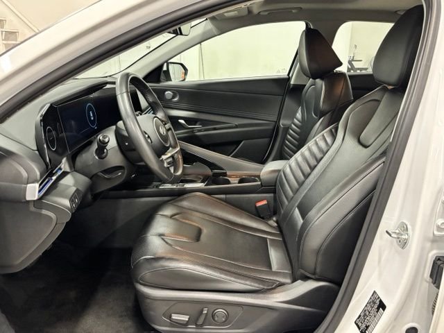 Used 2024 White Hyundai Limited image 16